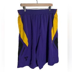 Nike Kobe Bryant Basketball Shorts Dri Fit Mens size 2XL XXL RARE